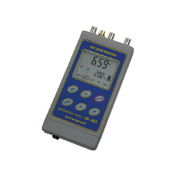 Multi function meter CX-401, hand held with temperature sensor in carry case (probes seperate) /EA