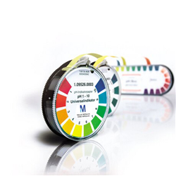 pH-indicator paper pH 1-14 universal indicator roll (4.8M) with colour scale.PK/3